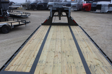 New 2025 MAXXD LDX 32' Gooseneck Flatbed Trailer