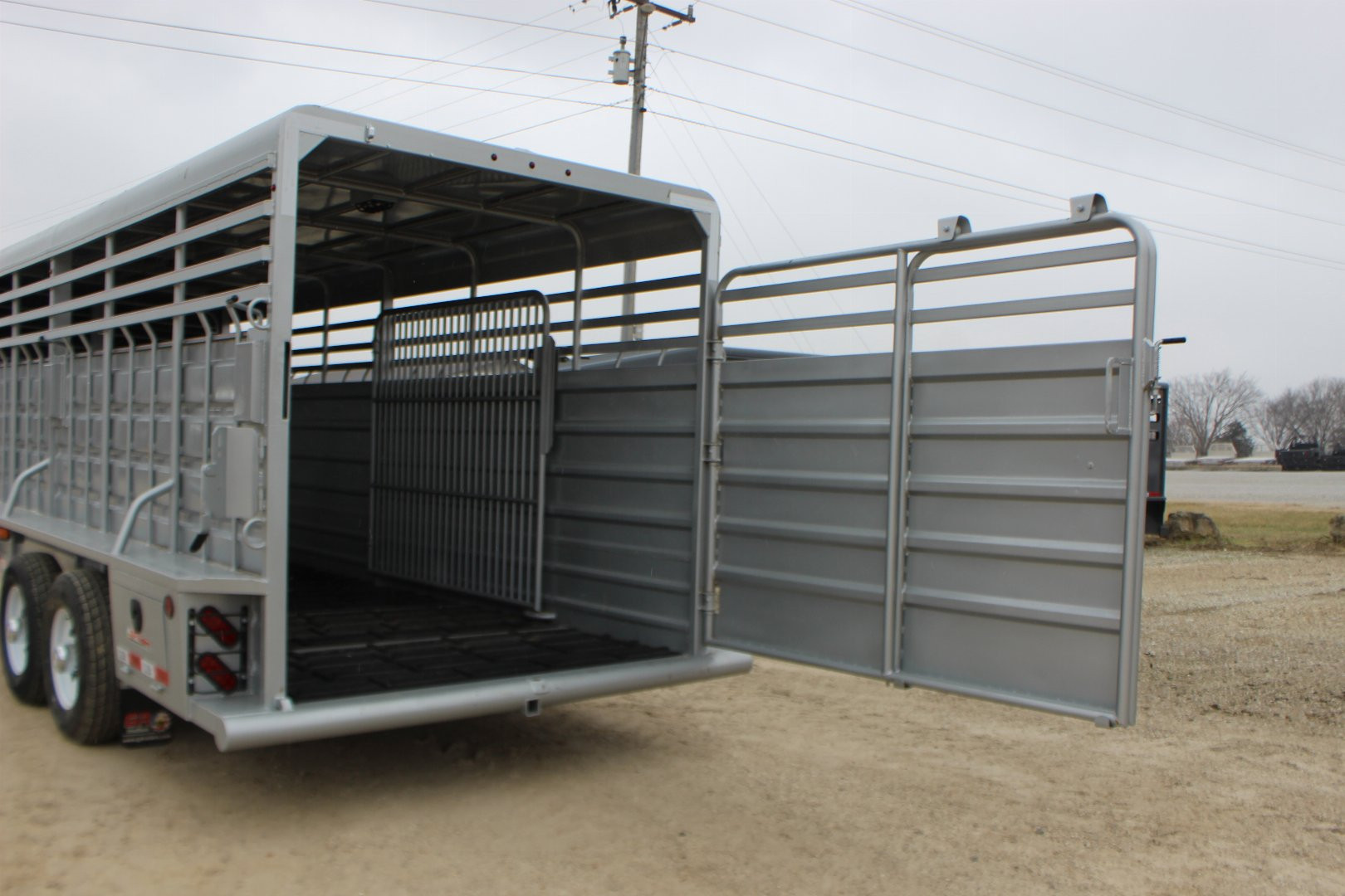 New 2025 GR Trailer 6.8' x 20' Gooseneck Livestock