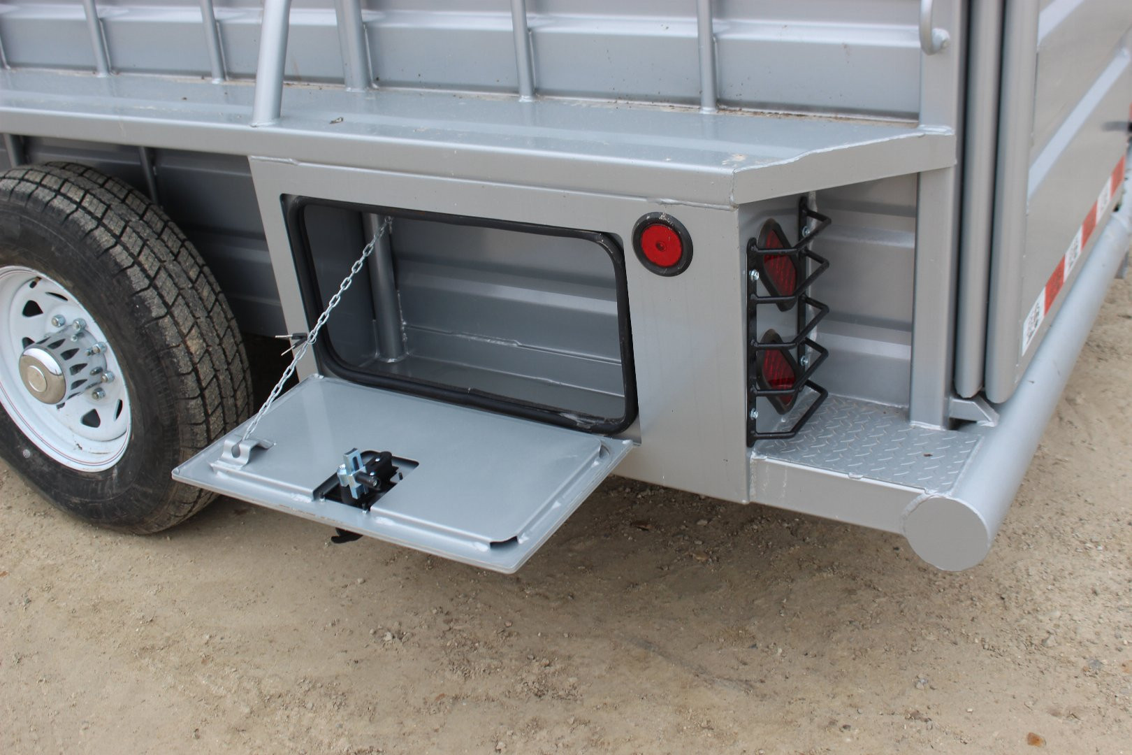 New 2025 GR Trailer 6.8' x 20' Gooseneck Livestock