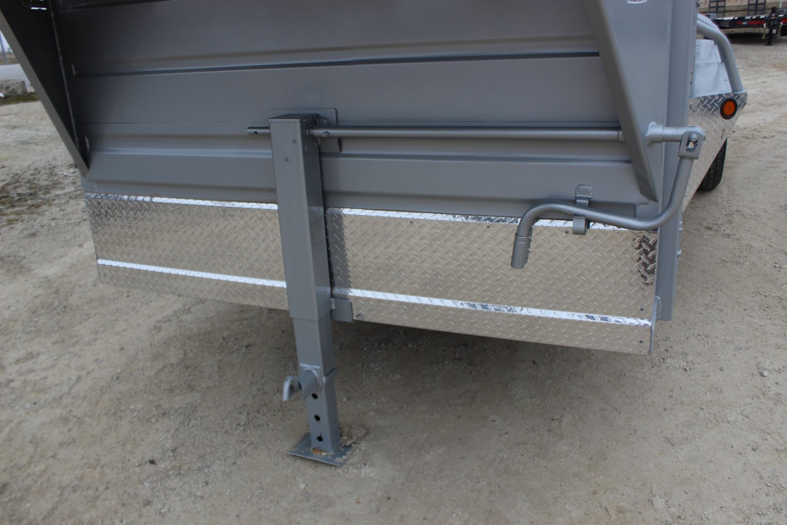 New 2025 GR Trailer 6.8' x 20' Gooseneck Livestock