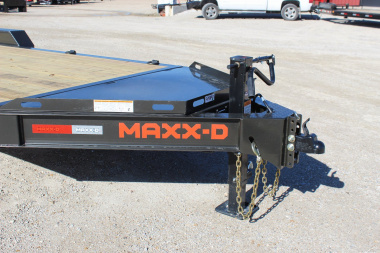 New 2025 MAXXD EHV 20' Equipment Trailer