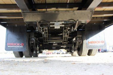 New 2025 MAXXD 34' Gooseneck Hydraulic Dovetail Trailer