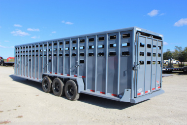 New 2025 Eagle X Trailer 6.8 x 32 gooseneck LivestockTrailer