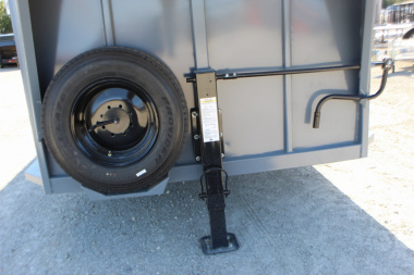 New 2025 Eagle X Trailer 6.8 x 32 gooseneck LivestockTrailer