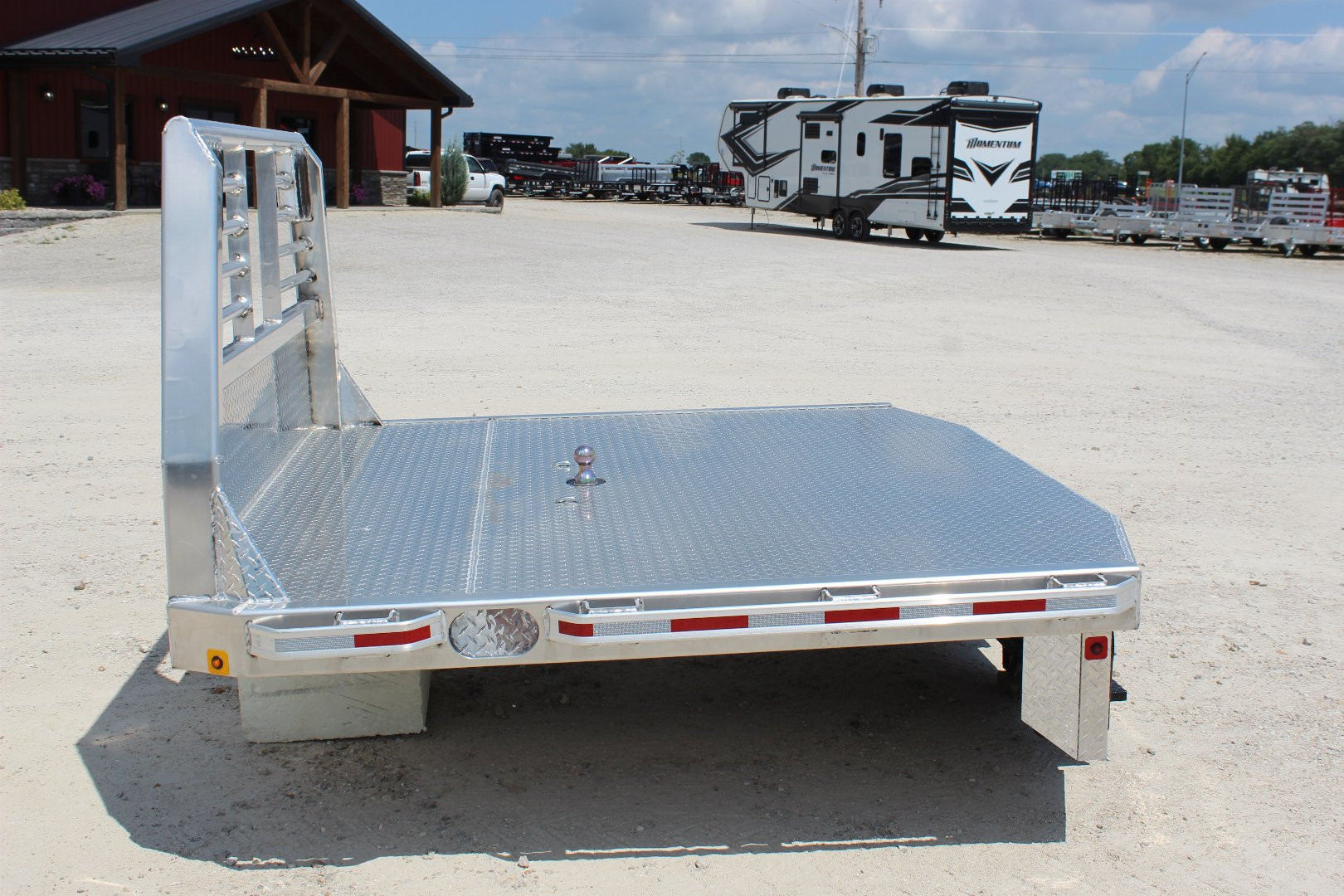 New Zimmerman 84x84 6000XL Aluminum Truck Bed