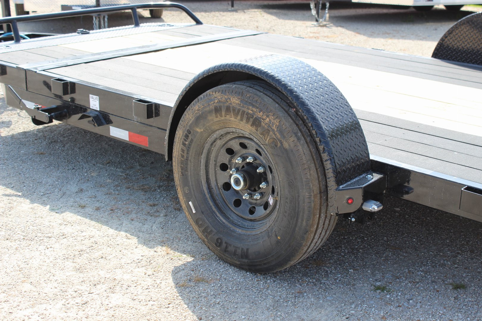 New 2024 PJ TRAILERS 81" x 16' T1 Equipment Trailer