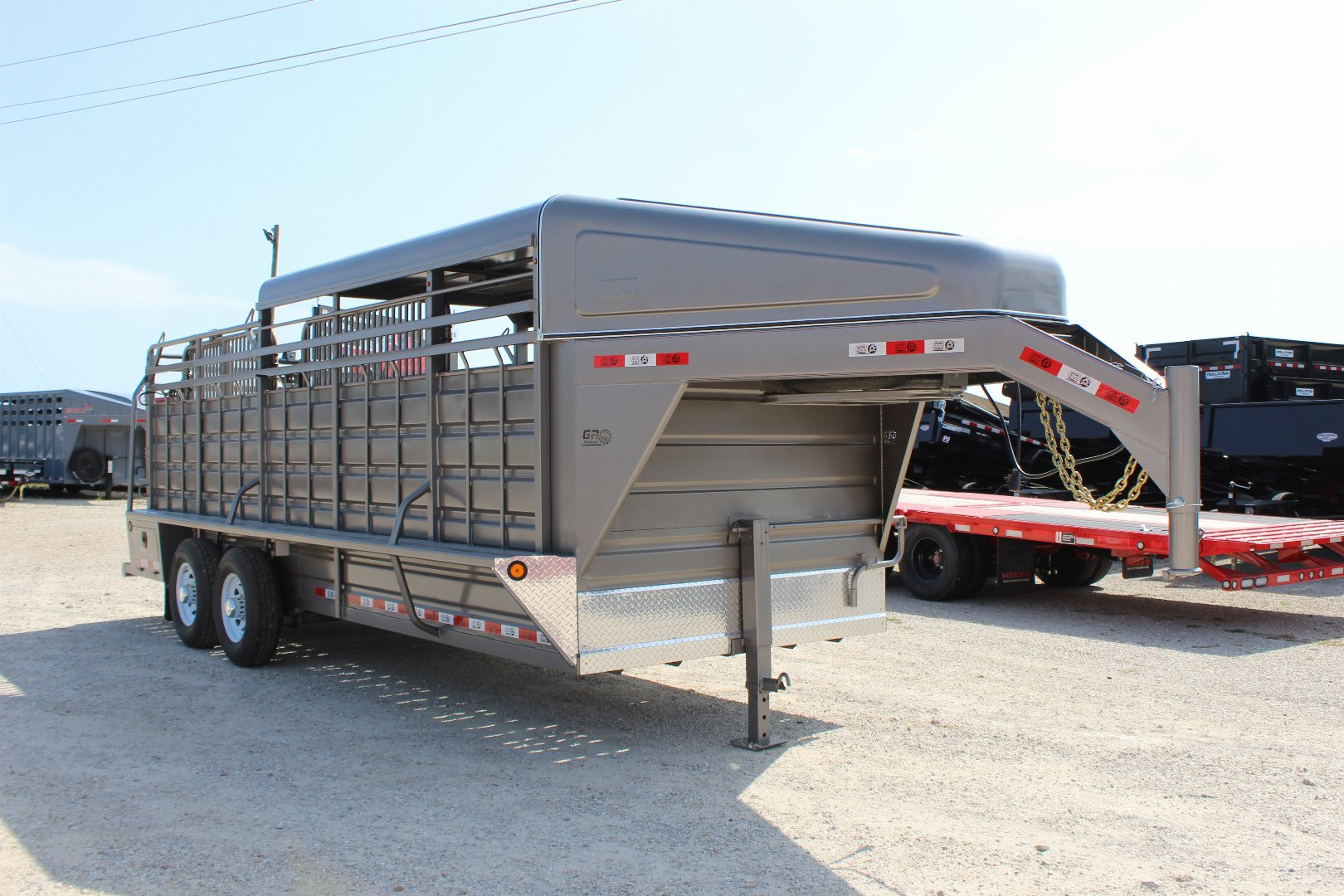 New 2024 GR Trailers 6.8x20 gooseneck half-top Stock Trailer