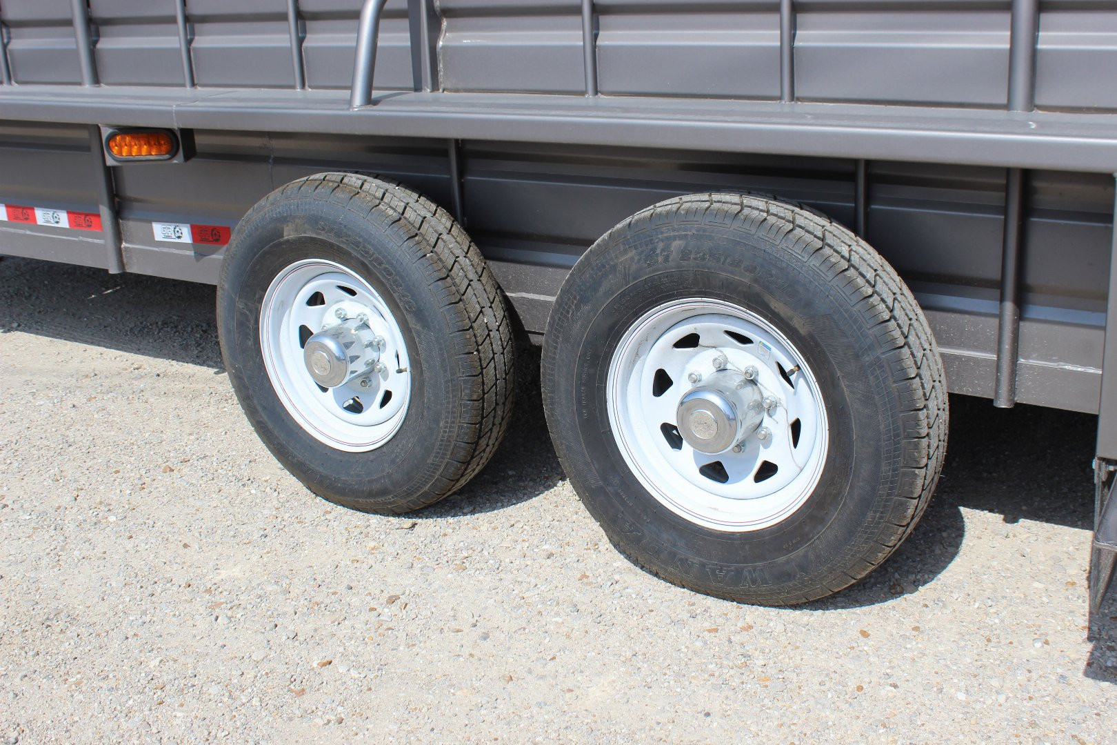 New 2024 GR Trailers 6.8x20 gooseneck half-top Stock Trailer