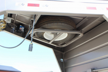 New 2024 GR Trailers 6.8x20 gooseneck half-top Stock Trailer