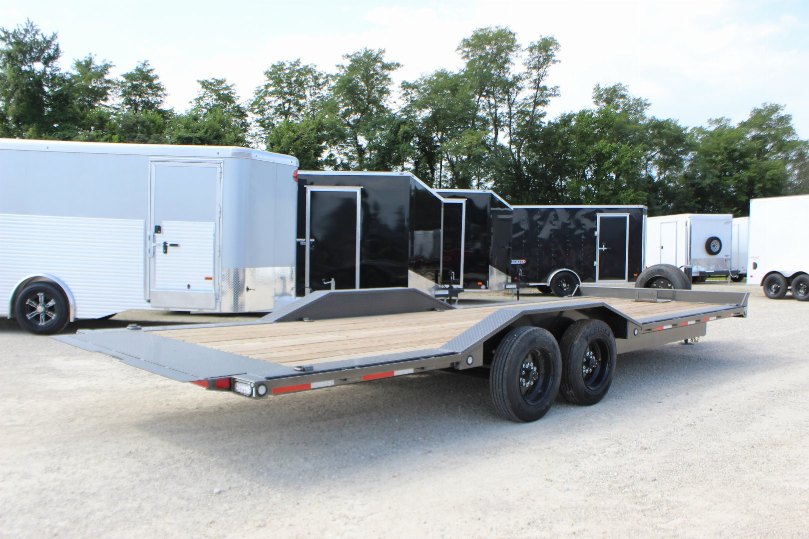 New 2024 MAXXD T8X 24' tilt Equipment Trailer