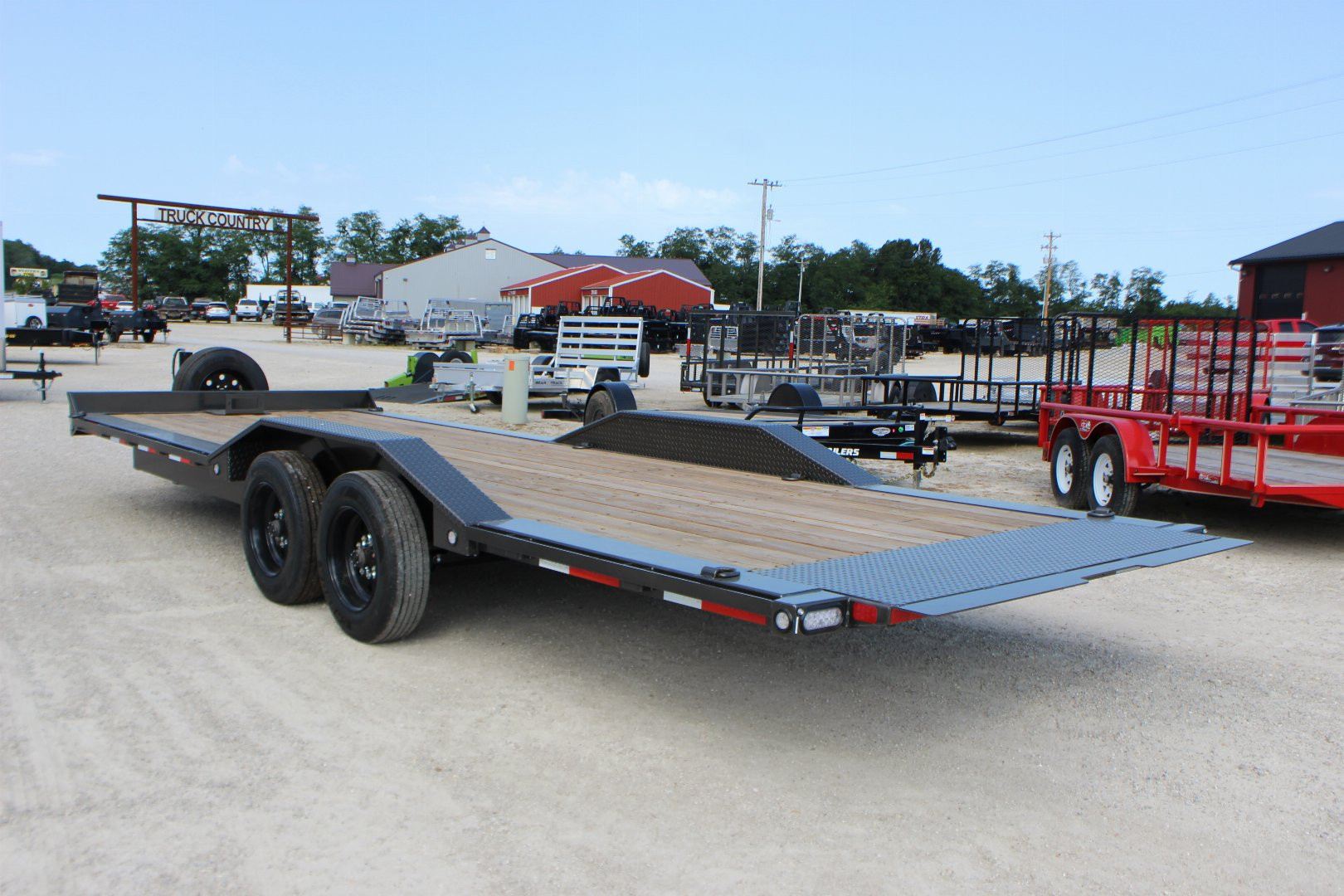 New 2024 MAXXD T8X 24' tilt Equipment Trailer