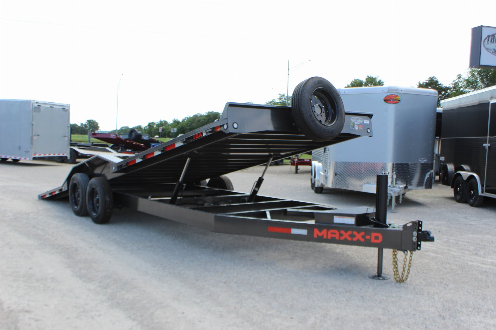 New 2024 MAXXD T8X 24' tilt Equipment Trailer