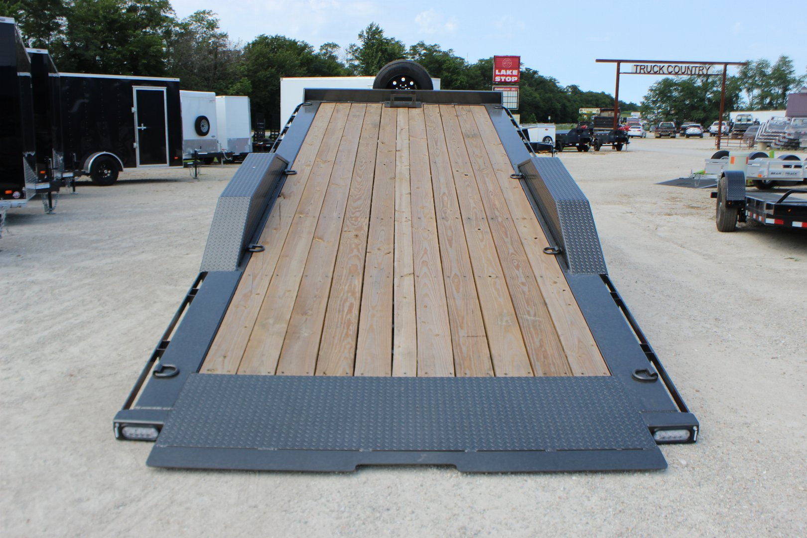 New 2024 MAXXD T8X 24' tilt Equipment Trailer