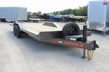 New 2024 MAXXD T8X 24' tilt Equipment Trailer