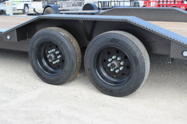 New 2024 MAXXD T8X 24' tilt Equipment Trailer