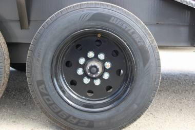 New 2024 MAXXD T8X 24' tilt Equipment Trailer