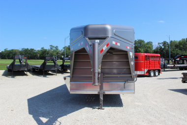 New 2024 GR TRAILERS 6.8' x 20' Gooseneck Livestock