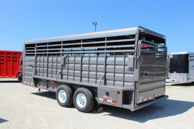 New 2024 GR TRAILERS 6.8' x 20' Gooseneck Livestock