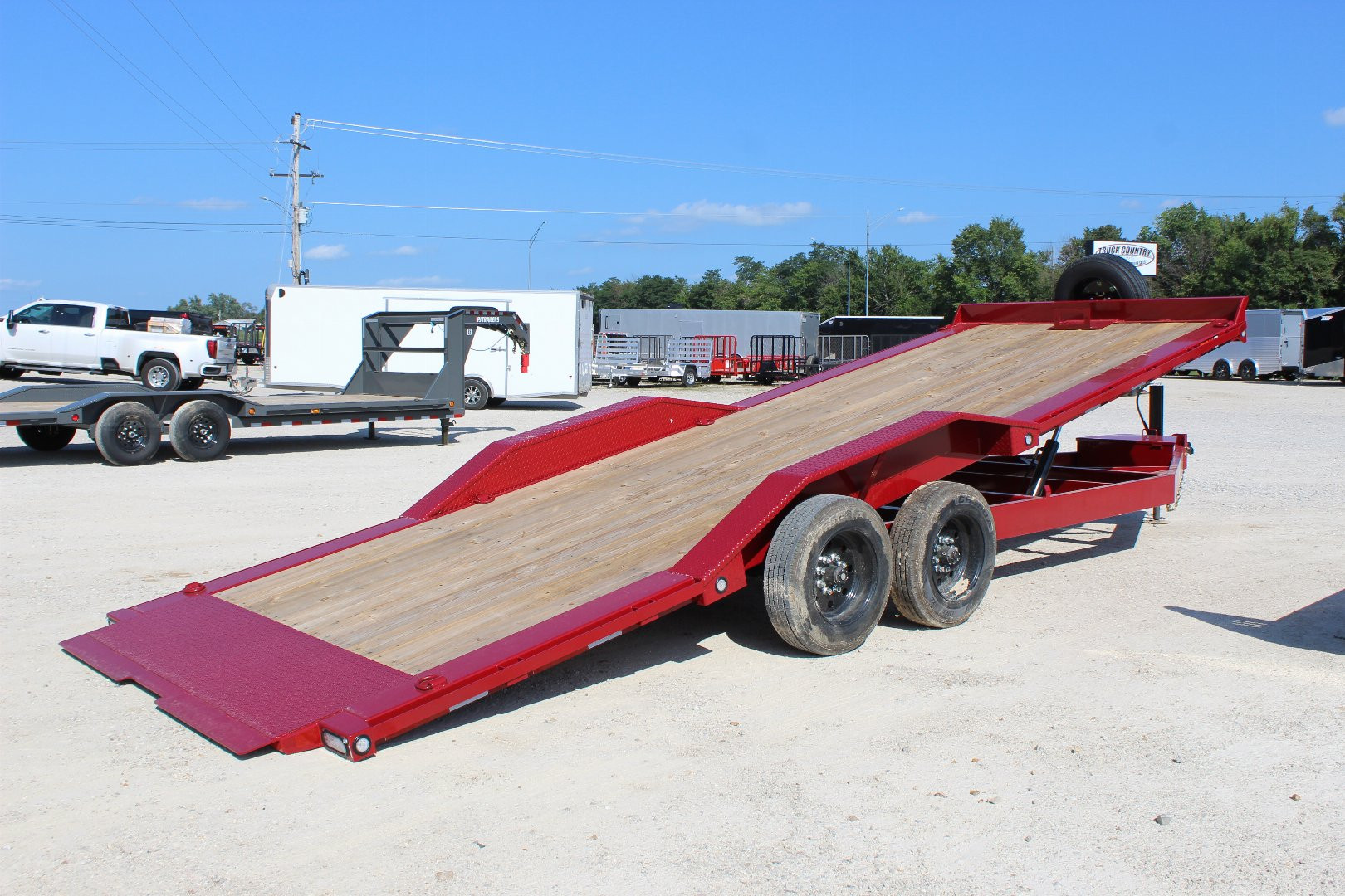 New 2024 MAXXD T8X 102"x24' equipment tilt