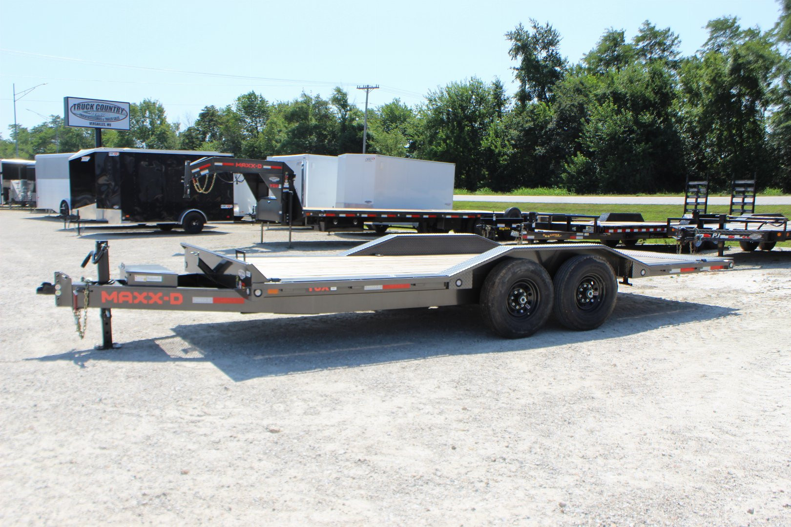 New 2024 MAXXD T6X 20' X 102" Equipment Tilt