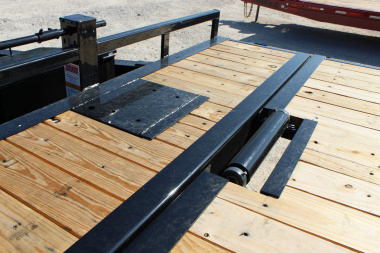 New 2025 PJ TRAILERS 96" x 22' T8 Deckover Trailer