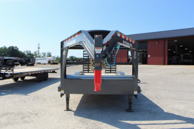 New 2025 PJ Trailers B6 24' gooseneck Equipment Trailer