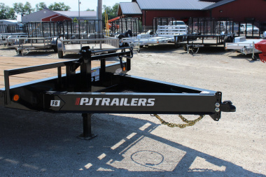 New 2025 PJ Trailers F8 22' BP deckover