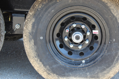 New 2025 PJ Trailers F8 22' BP deckover