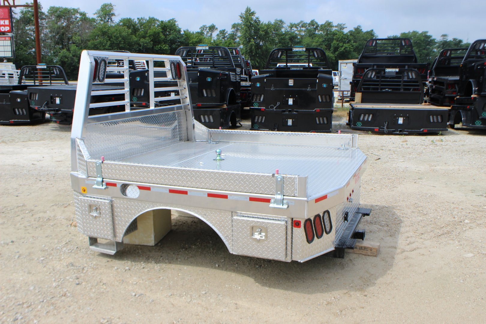 New ZIMMERMAN 84 x 84 Platinum Truck Bed