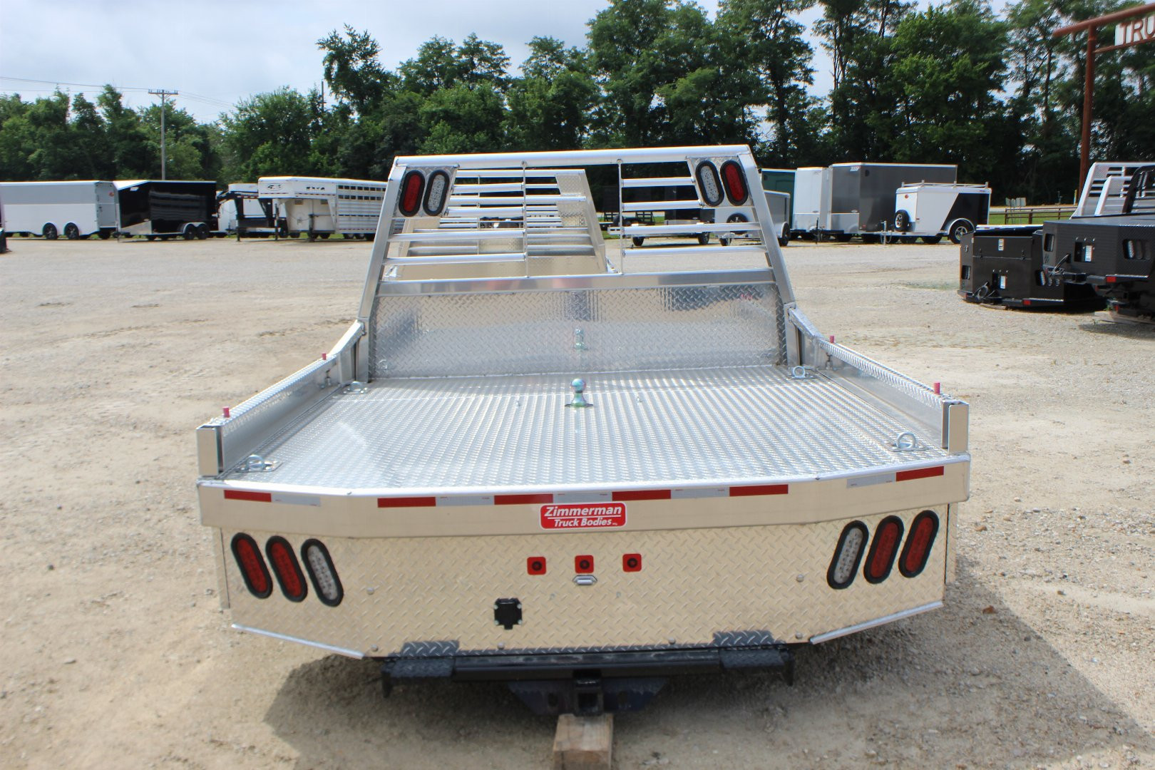 New ZIMMERMAN 84 x 84 Platinum Truck Bed