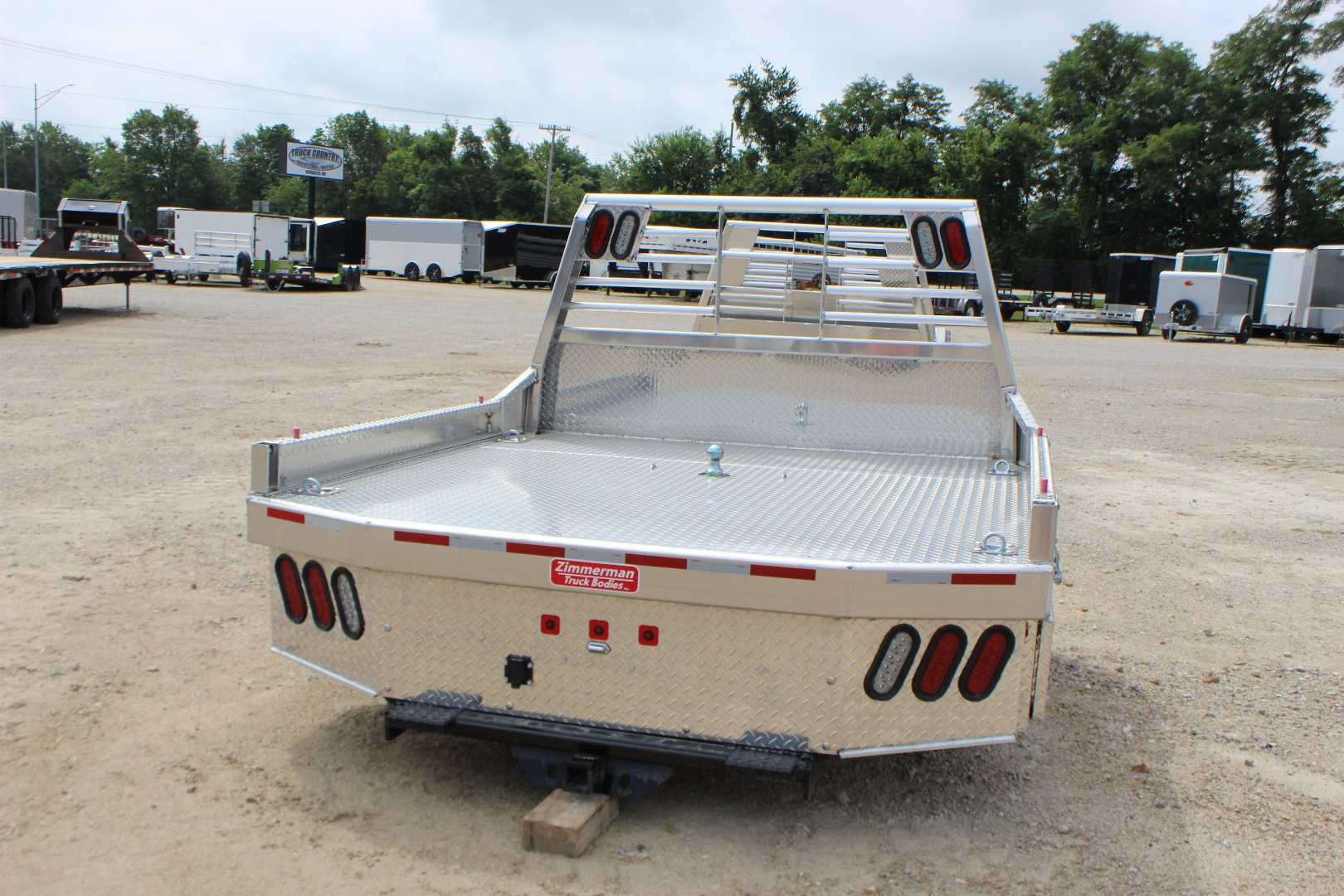 New ZIMMERMAN 84 x 84 Platinum Truck Bed
