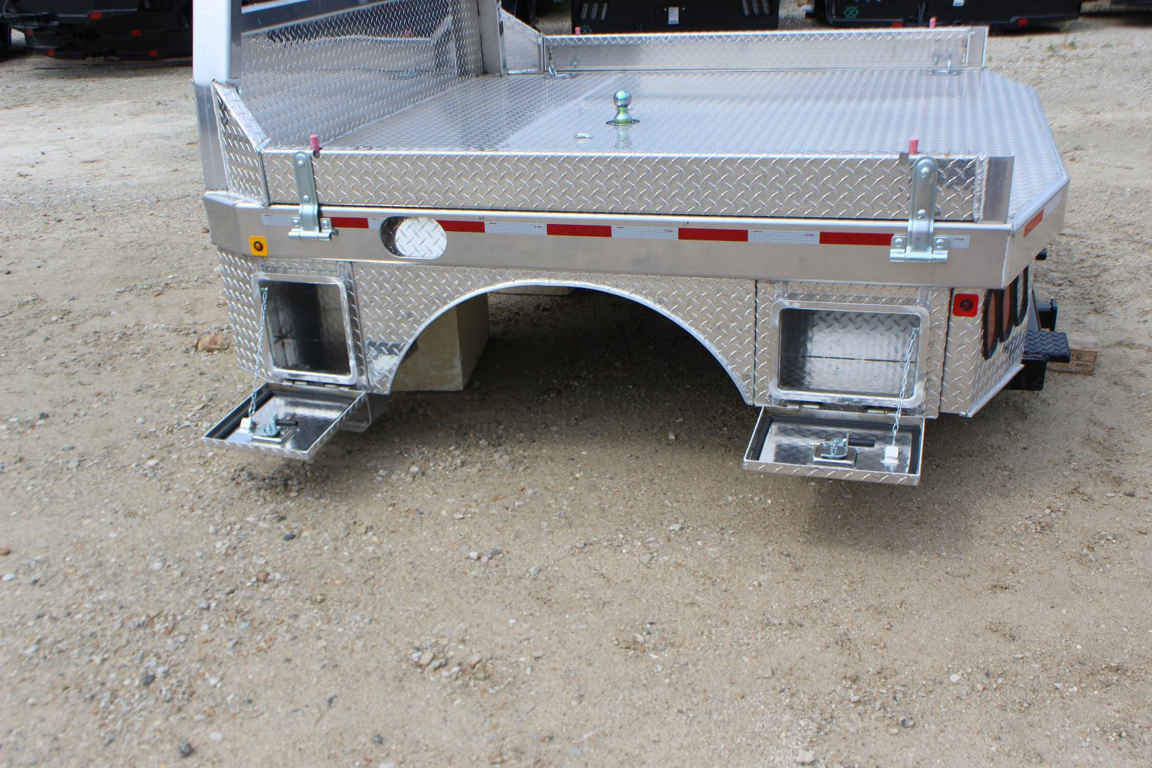 New ZIMMERMAN 84 x 84 Platinum Truck Bed
