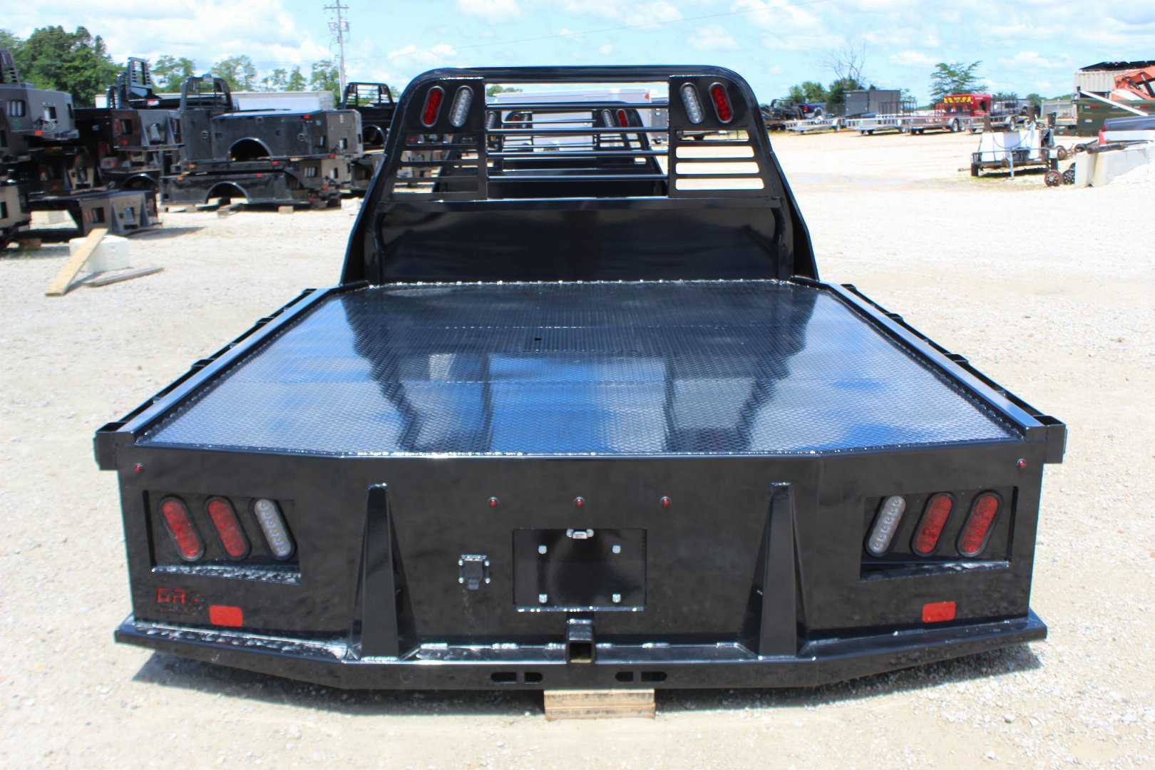 New GR Trailers 96 x 112 SKIRTED Truck Bed