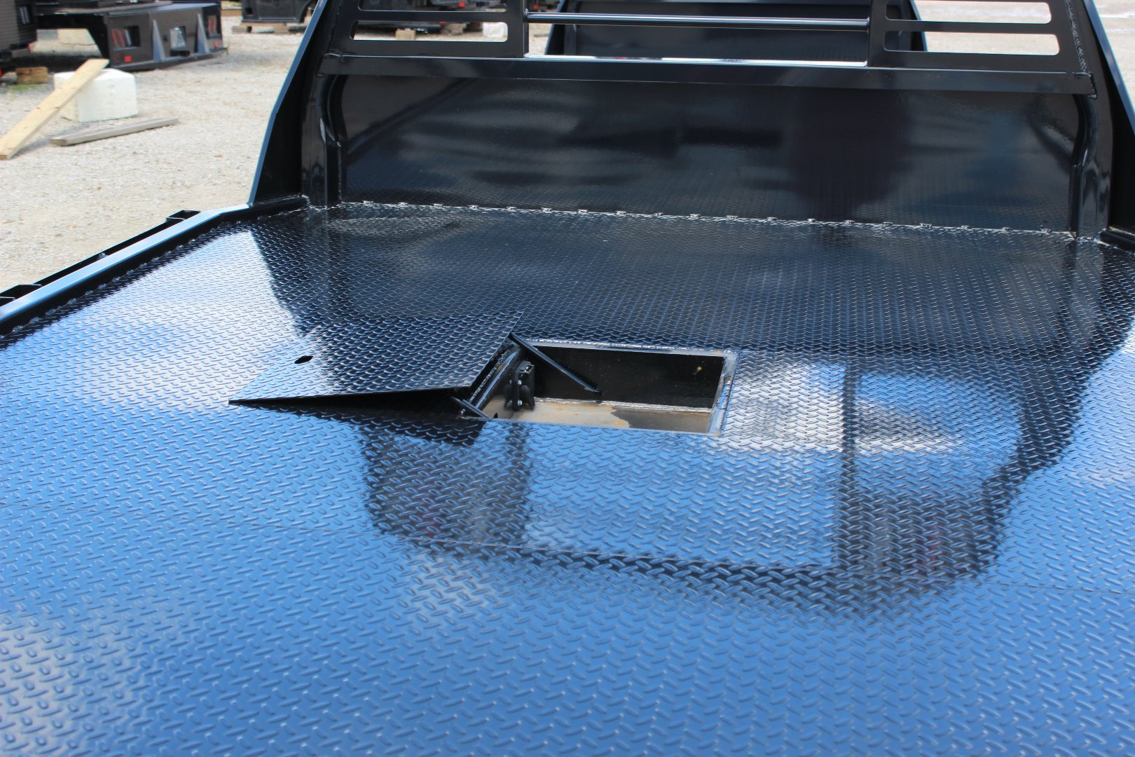 New GR Trailers 96 x 112 SKIRTED Truck Bed