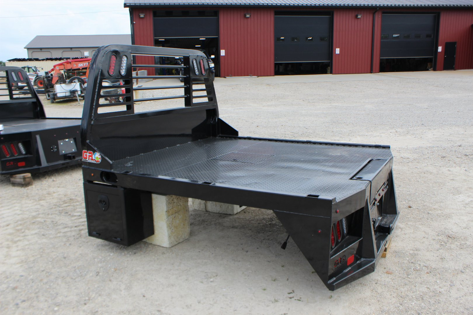 New 80x84 GR Bale Spike Truck Bed