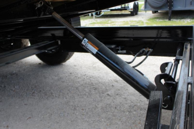 New 2024 PJ Trailer T6 22'Tilt Trailer