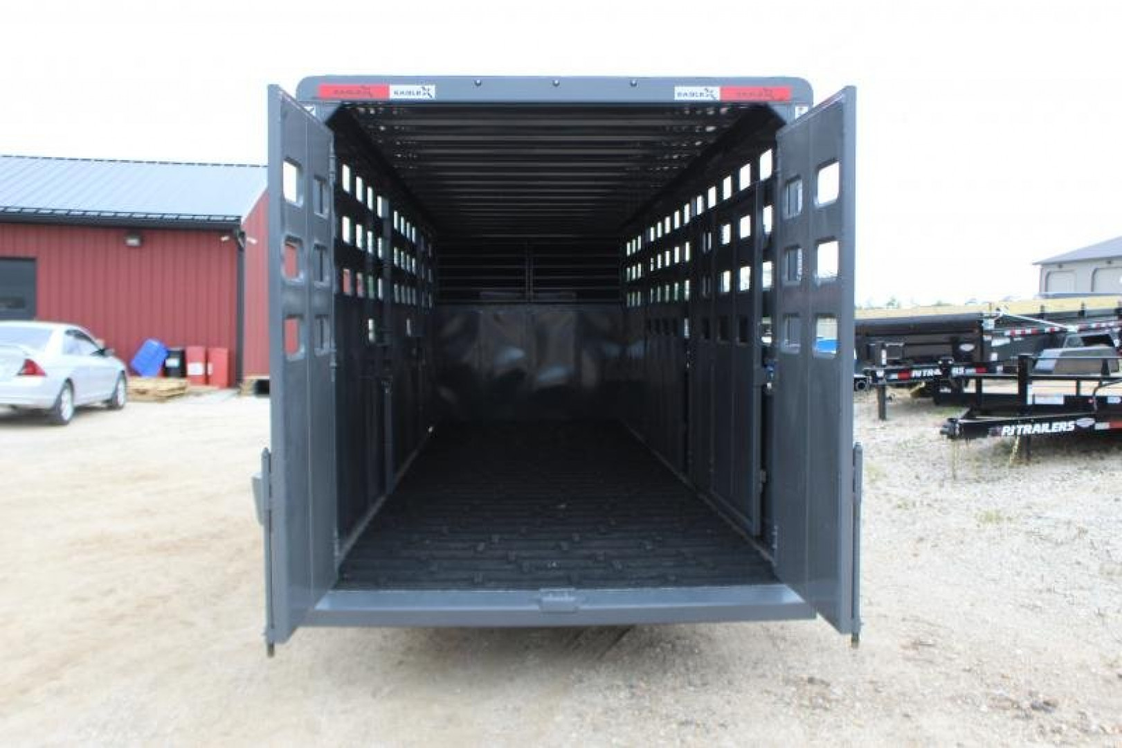 New 2024 Eagle-X 24' Livestock Trailer