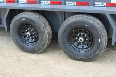 New 2024 Eagle-X 24' Livestock Trailer