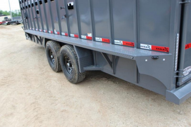 New 2024 Eagle-X 24' Livestock Trailer
