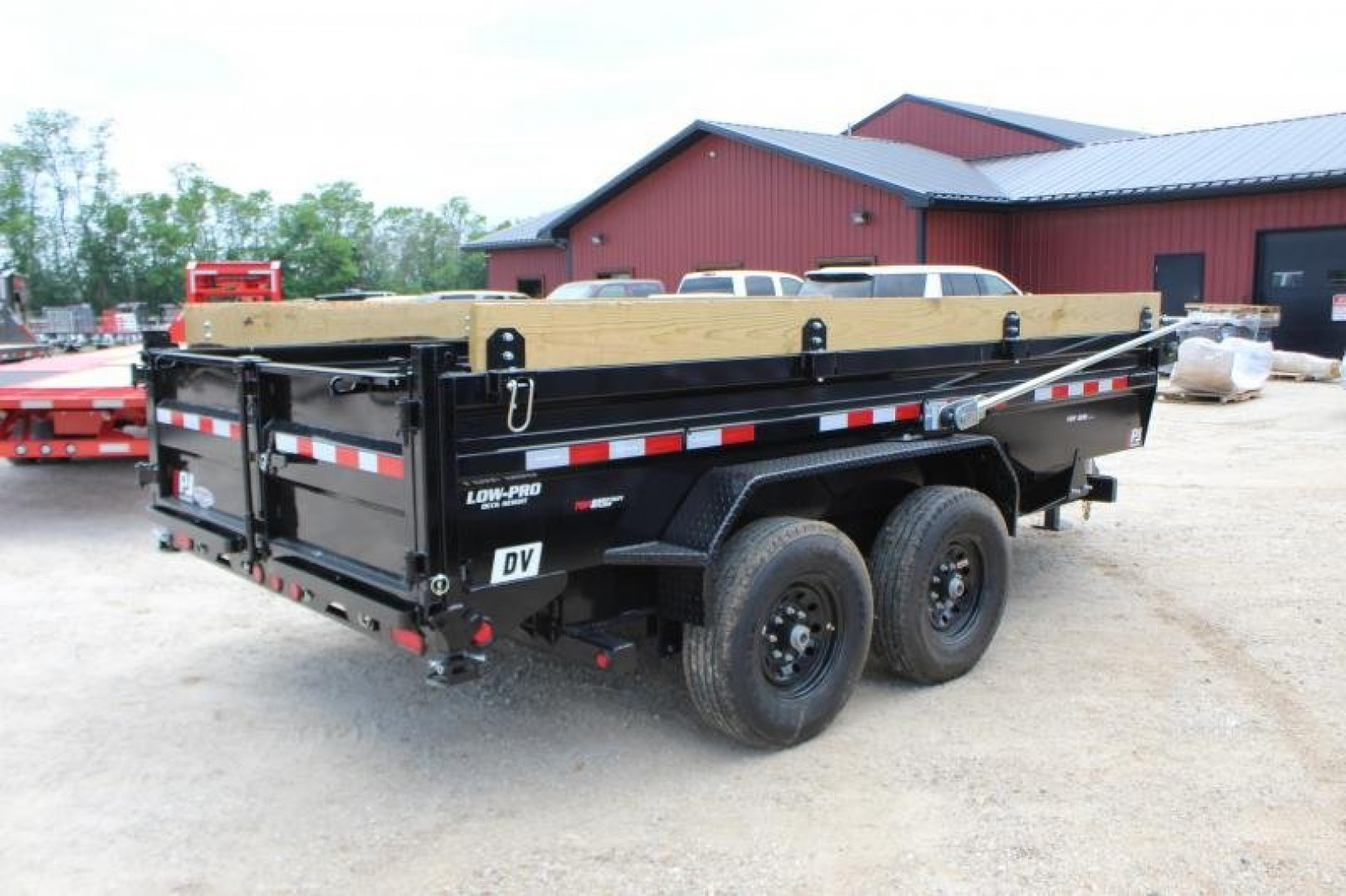 New 2025 PJ Trailers DV 14'  Dump Trailer