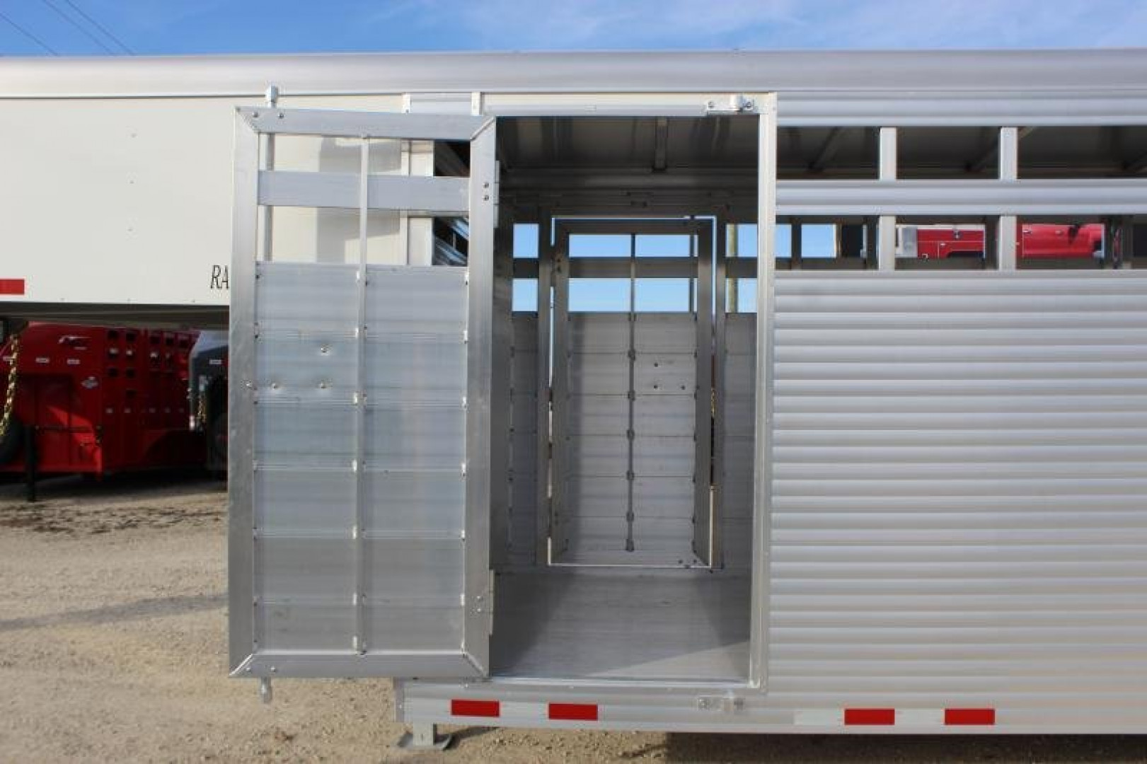 New 2023 Sundowner Trailer 20' Stock Trailer