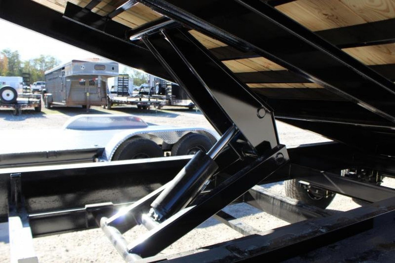 New 2024 PJ Trailers 102" x 24' T9 Deckover Trailer