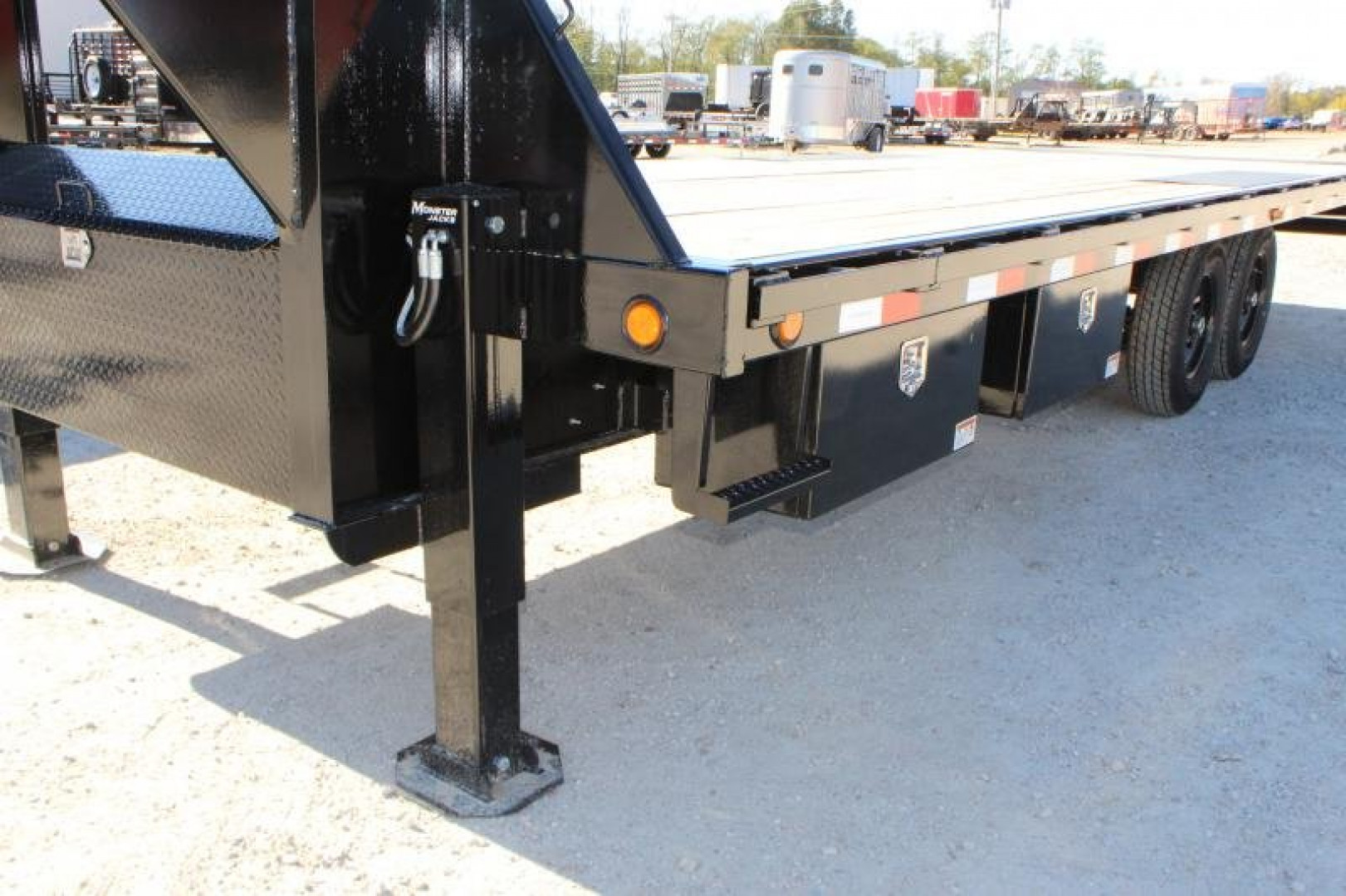 New 2024 PJ Trailers 102" x 24' T9 Deckover Trailer