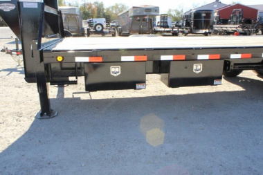 New 2024 PJ Trailers 102" x 24' T9 Deckover Trailer