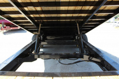New 2024 PJ Trailers 102" x 24' Gooseneck Deckover Tilt (T8) Deckover Trailer