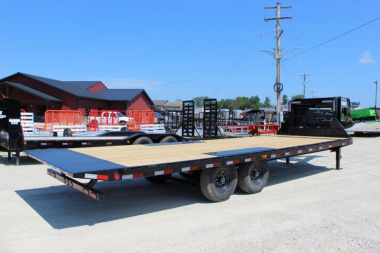 New 2024 PJ Trailers 102" x 24' Gooseneck Deckover Tilt (T8) Deckover Trailer