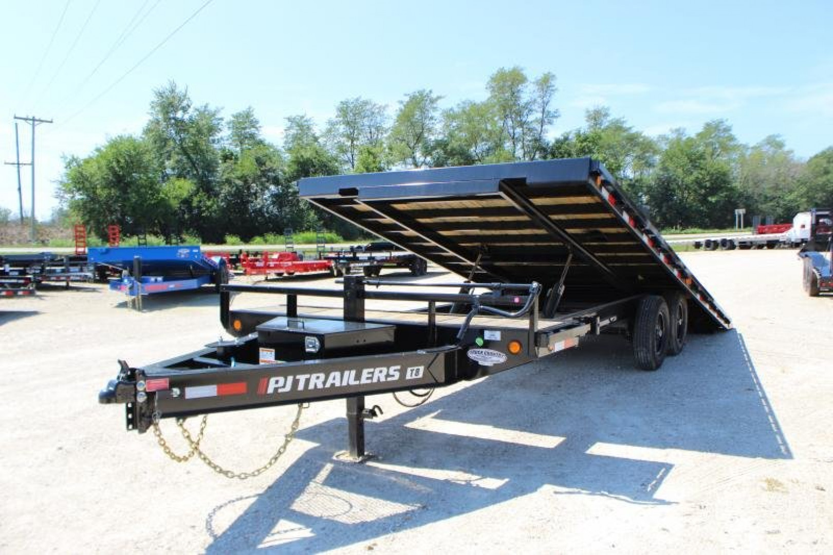 New 2024 PJ Trailers 102" x 24' Deckover Tilt (T8) Deckover Trailer