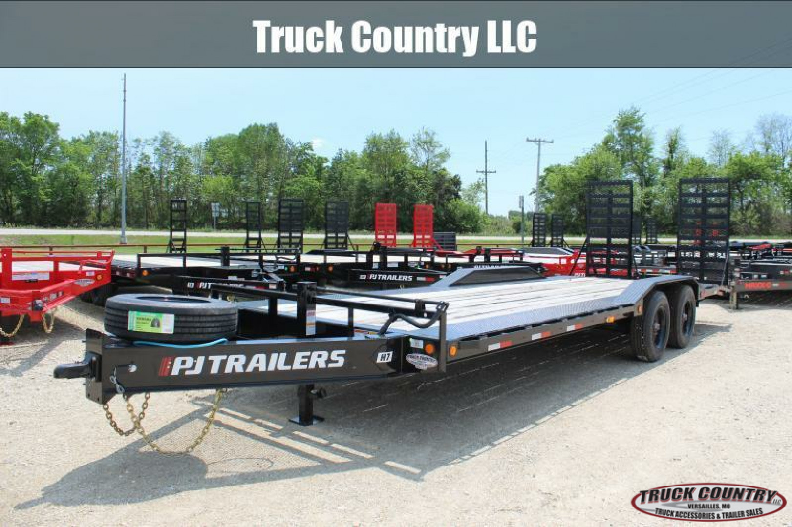 New 2023 PJ Trailers 102" x 24' H7 Equipment Trailer