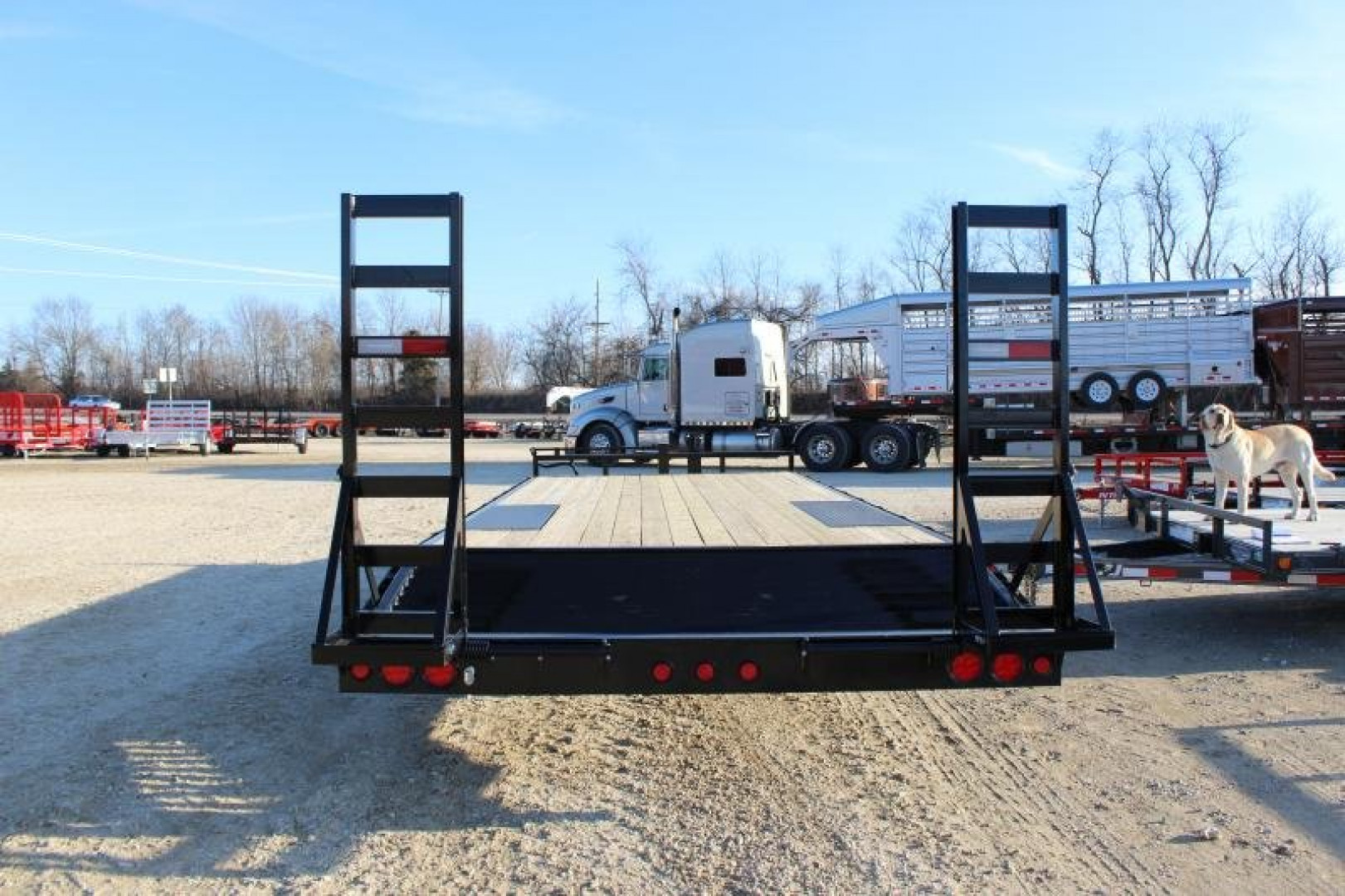 New 2023 PJ Trailers 102" x 22' F8 Deckover Trailer