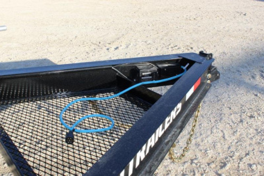 New 2023 PJ Trailers 102" x 22' F8 Deckover Trailer